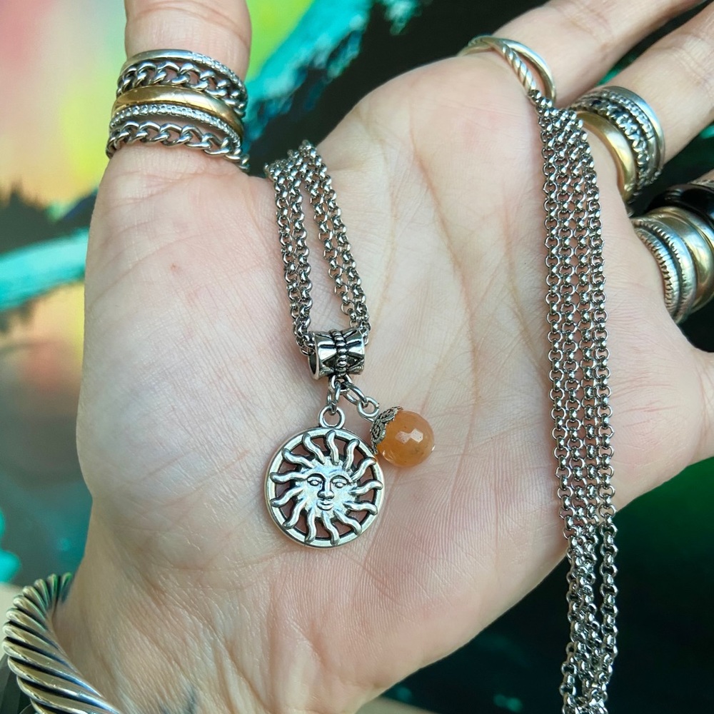 Stainless steel double chain sun charm & carnelian - Picture 5 of 10